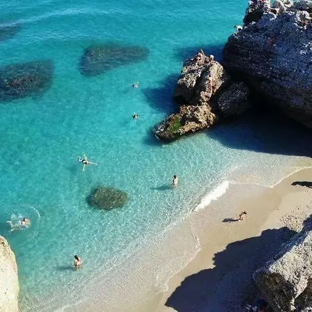 Helle Mit Dachterrasse Und Whirlpool Apartment Torrox