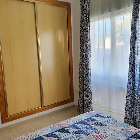 Helle Mit Dachterrasse Und Whirlpool Torrox