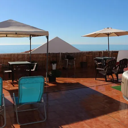 Apartment Helle Mit Dachterrasse Und Whirlpool *
